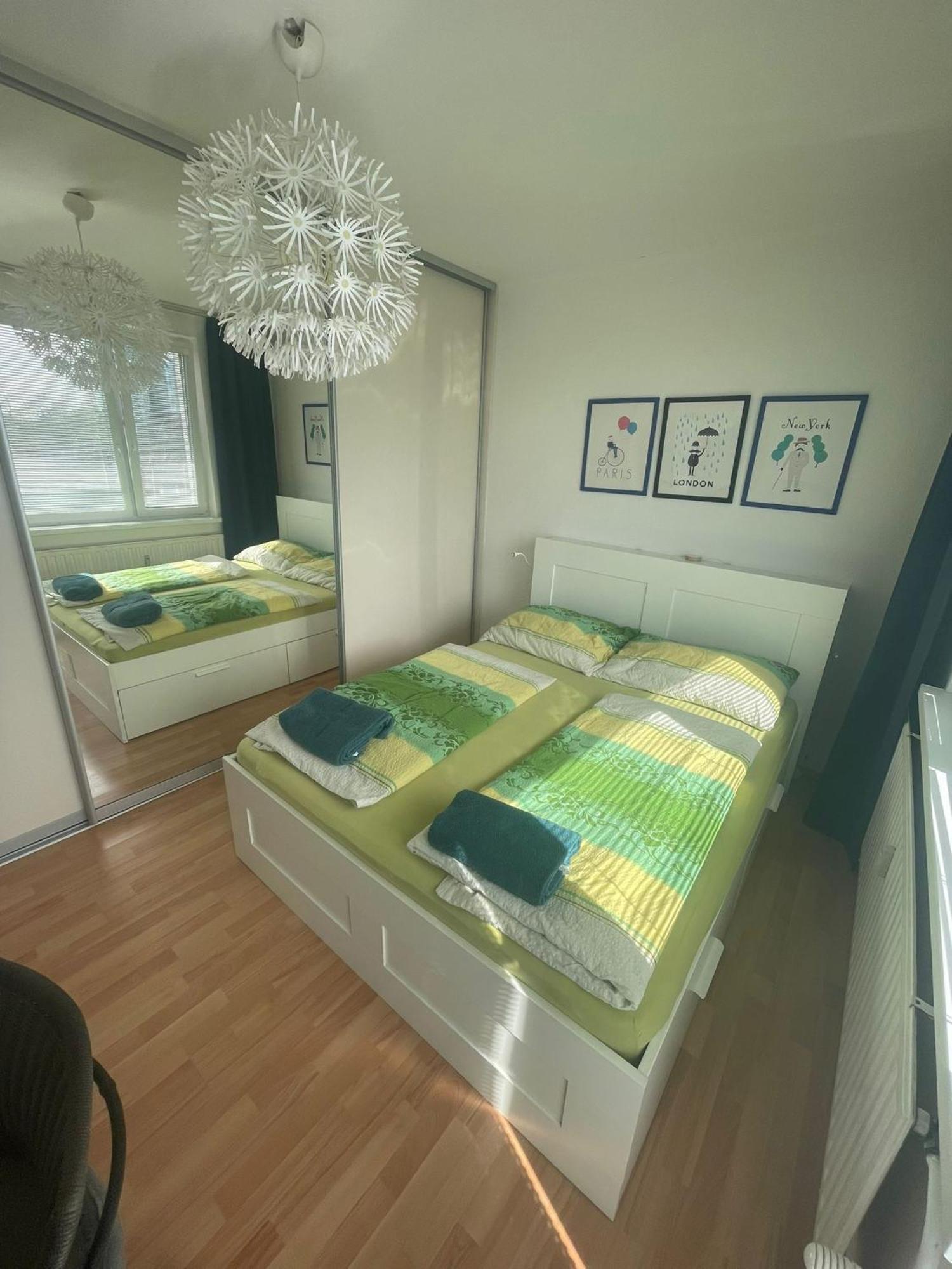 Park View City Center Location Apartment With Balcony Bratislava Esterno foto
