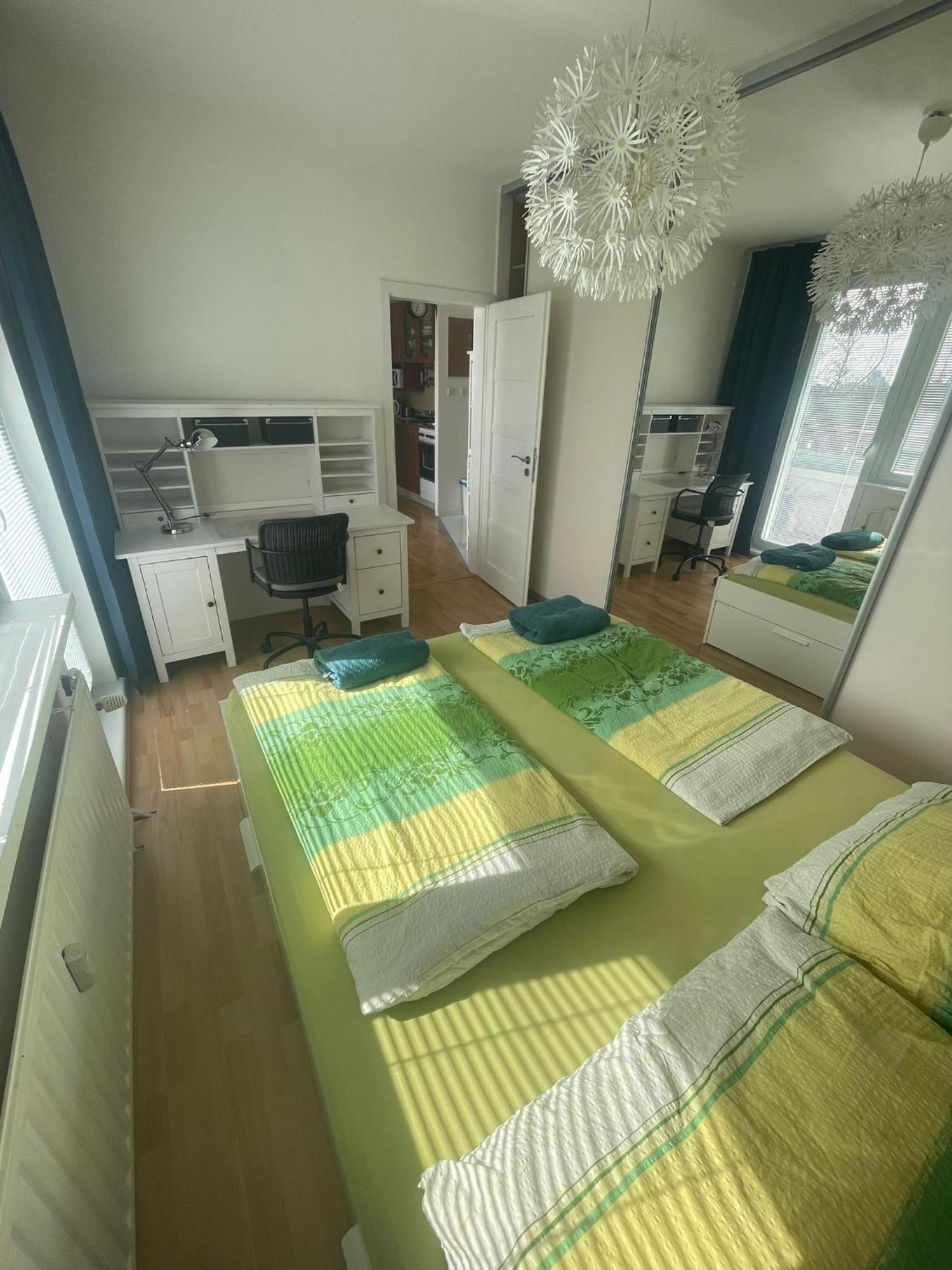 Park View City Center Location Apartment With Balcony Bratislava Esterno foto