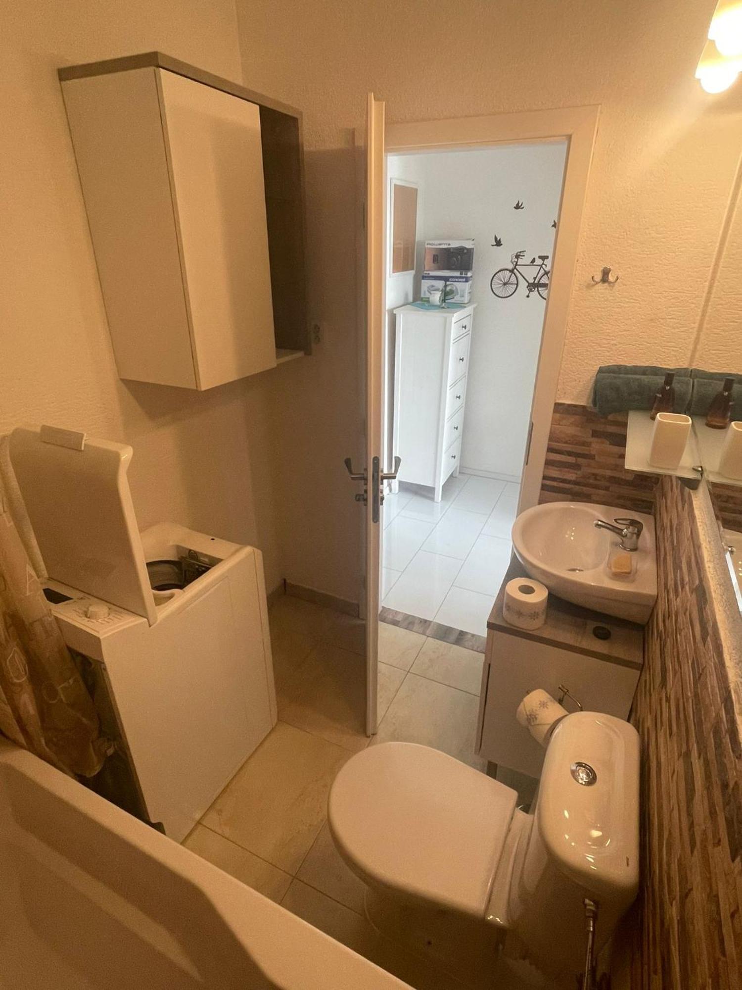 Park View City Center Location Apartment With Balcony Bratislava Esterno foto